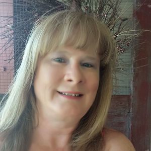 Meet your Posher, Edith